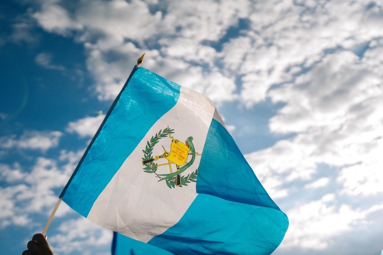 Shalom de leon hbg U510 Tz U unsplash