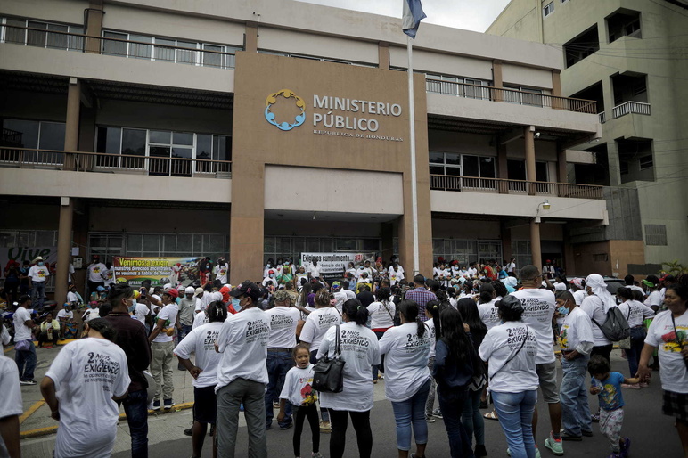 Honduras Contra Corriente Jorge Cabrera 4